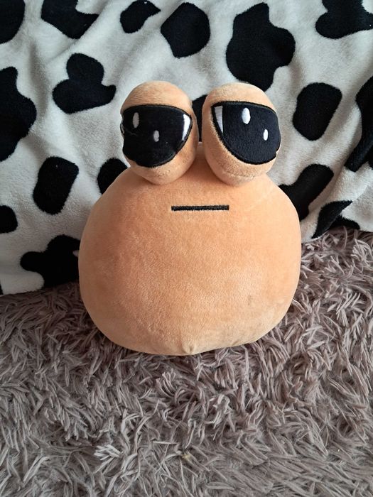 Sprzedam maskotkę Pou