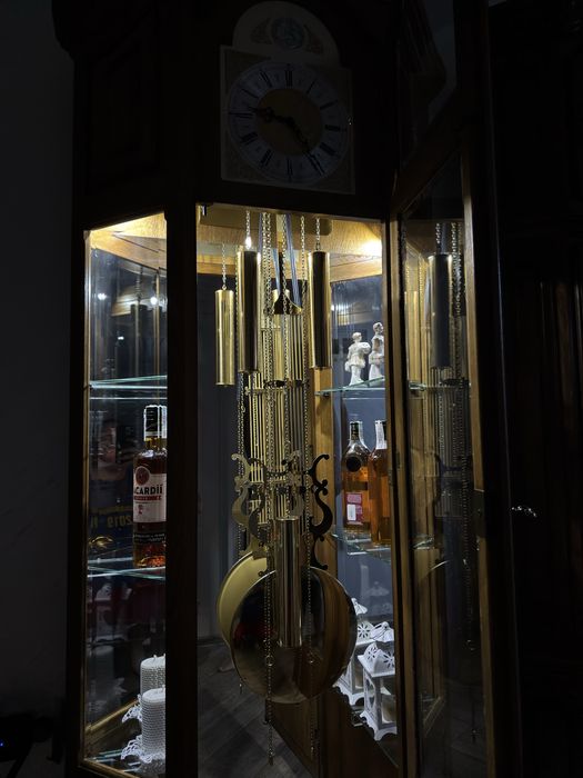 Антикварний годинник підлоговий (напольный) з боєм