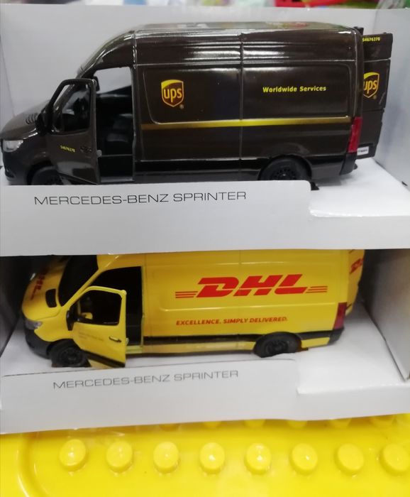 Модель автобус Мерседес-Бенц Спринтер Mercedes-Benz Sprinter DHL