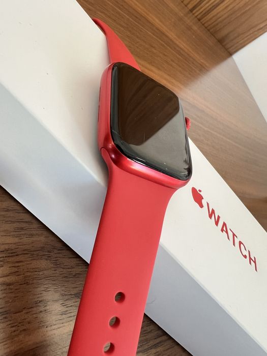 Vendo apple watch Serie 6 44mm RED version