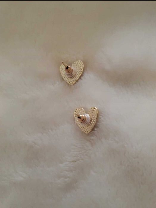 Brincos novos coração