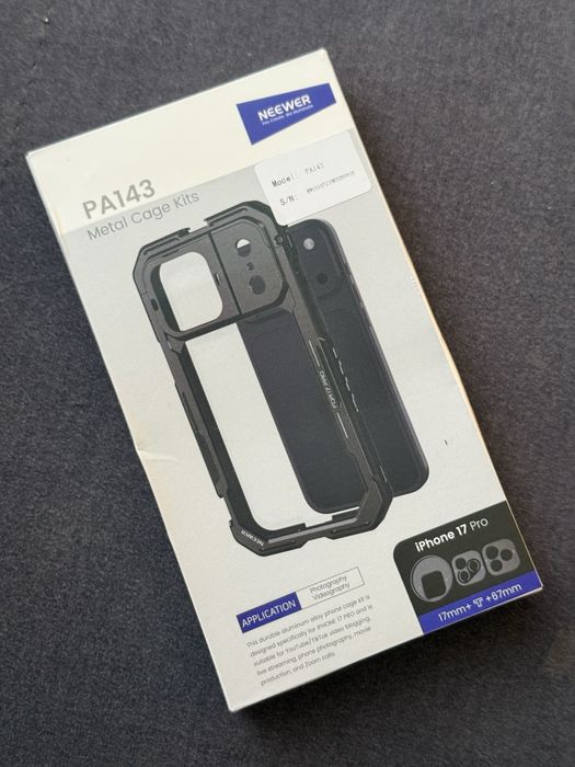 Klatka iPhone 17 Pro Neewer black cage black lepsza niz smallrig 67 mm