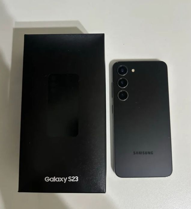 Samsung Galaxy s23 5G 256GB preto- oferta 4 capas em Selicone.