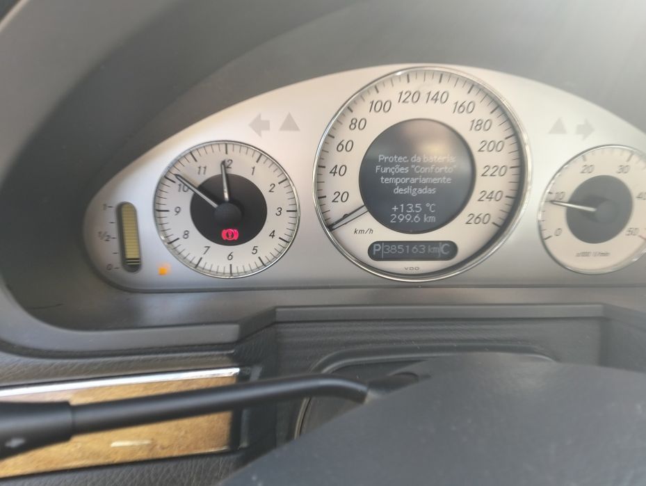 Mercedes E220 CDI Automática Ano 2006