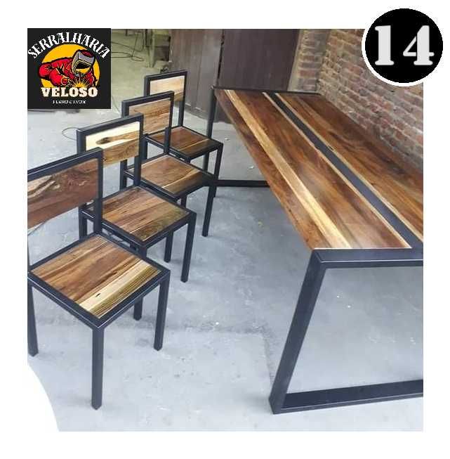 Conjunto de mesas e cadeiras (NOVAS)