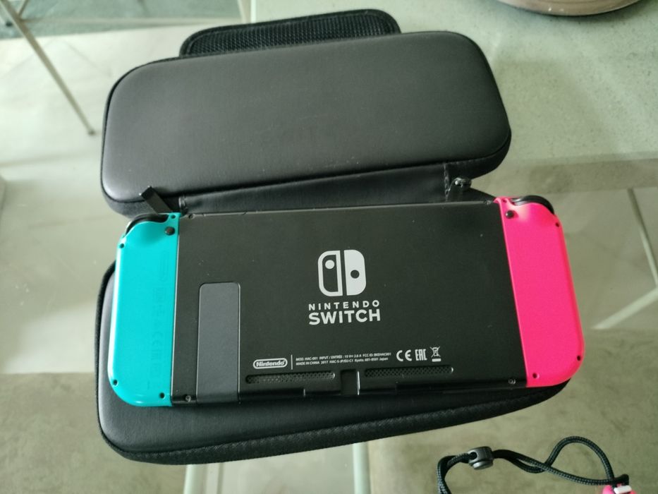 Vendo Switch V1 Sem Dock e Carregador
