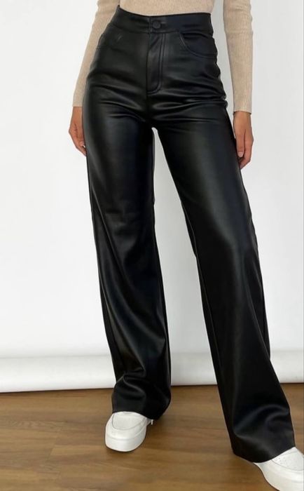 Шкіряні штани жіночі