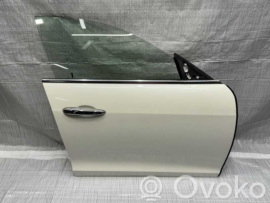 Двері Maserati Quattroporte M156 передні або задні праві ліві разборка
