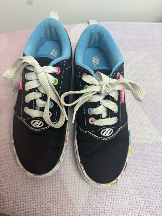 Ténis com rodinhas originais marca Heelys