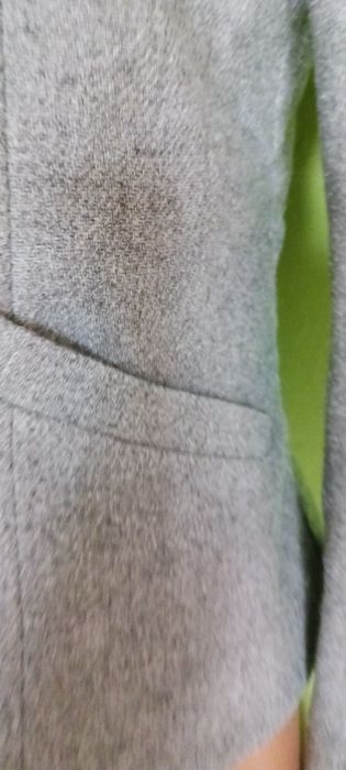 Szary wełniany żakiet rozm.40