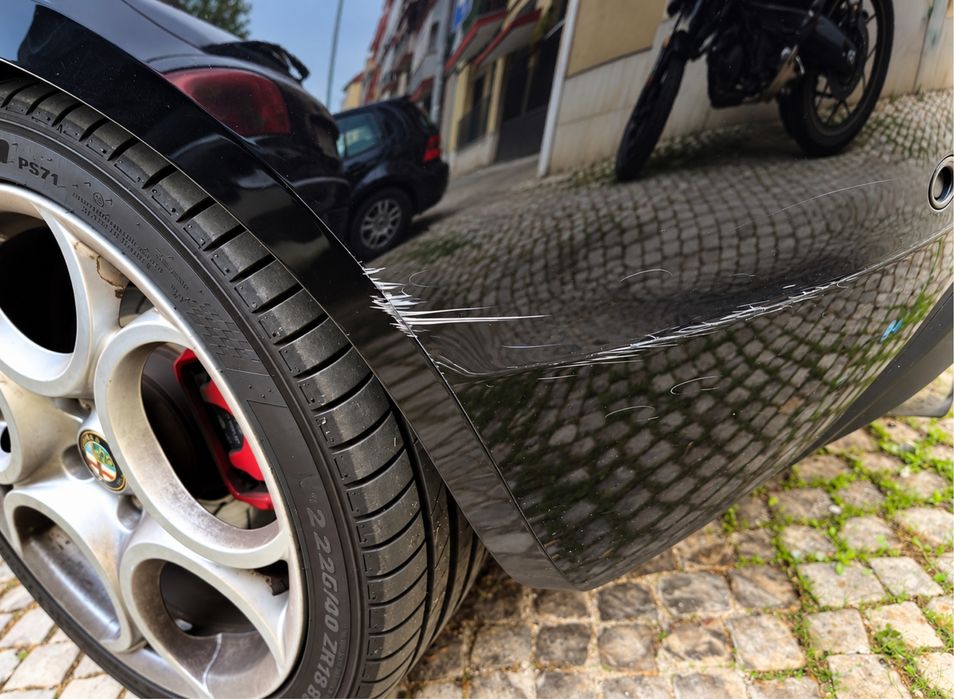 Alfa Romeo Giulietta 1.4 MultiAir 170cv | CarPlay | LED | Câmara | Cruise Control foto 3