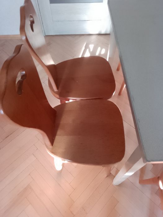 Стільці дерев'яні  кухонні в комплекті  '4 шт