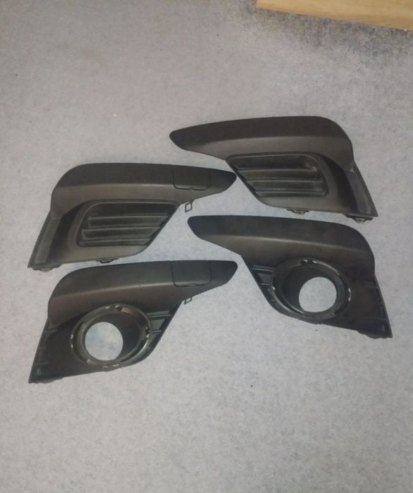 Накладка (заглушка, окуляр) туманки бампера рено логан сандеро