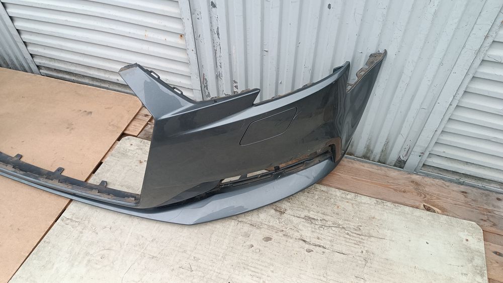 Vendo parachoque de frente Audi A3 8V3 S-Line ano 2013/15