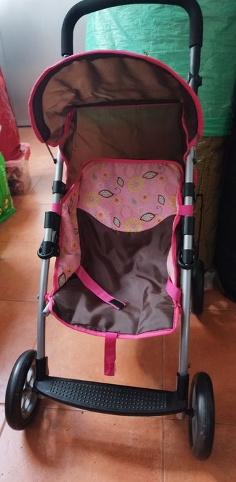 Carrinho de bonecas444995550074654720