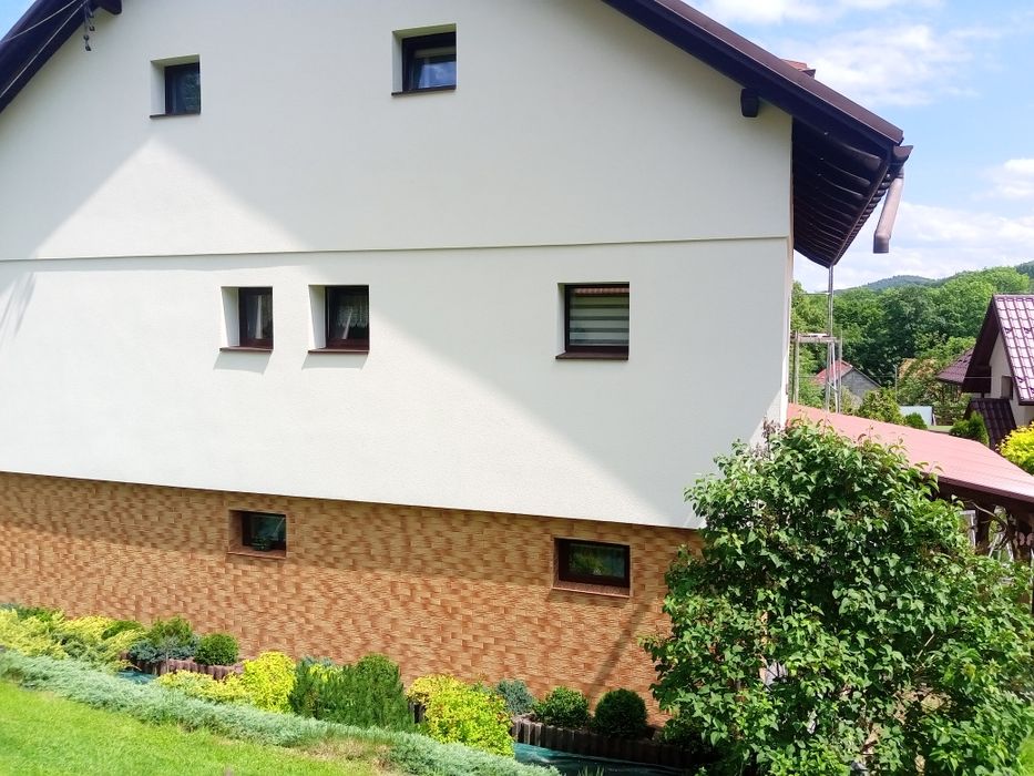 Ocieplanie budynków styropianem oraz welna