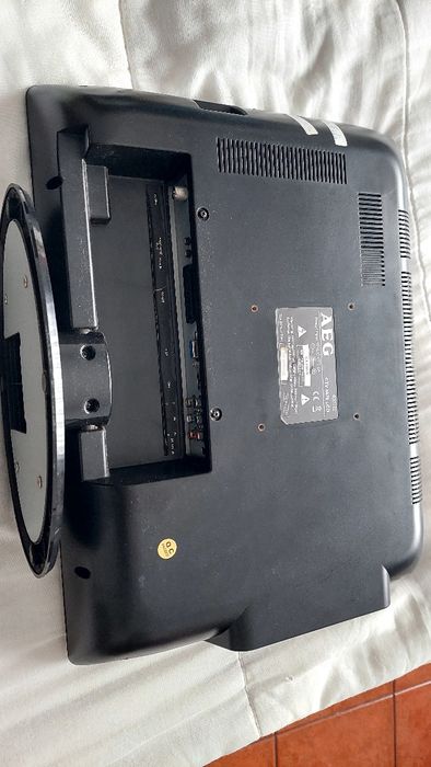 ASUS TV AND MONITOR FOR SALE OR EXCHANGE... I can also exchange for something else64751567288450120