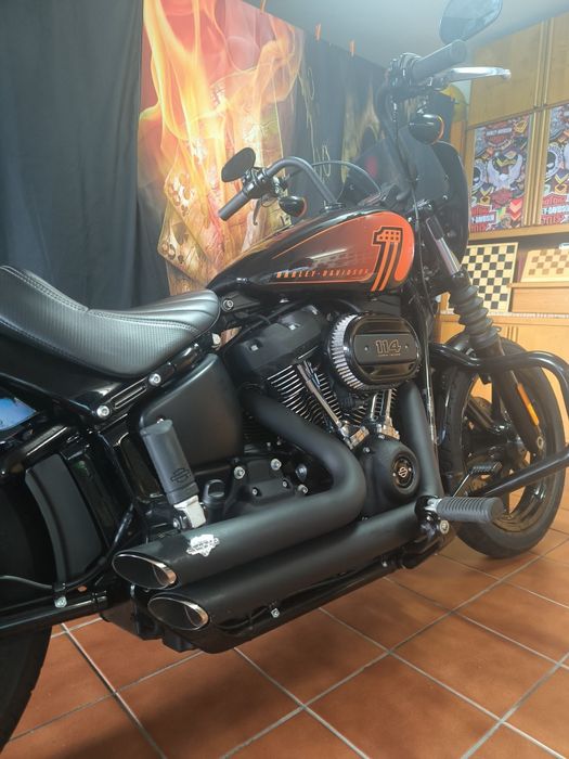 Harley-Davidson Street Bob 114 – 05/2024 – 3.850 km – Vance & Hines