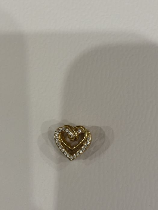 PANDORA Nowy charms serce