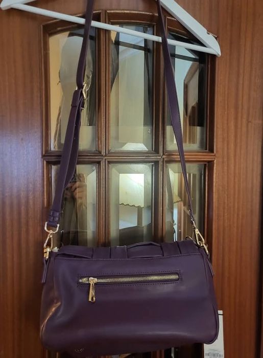 Vendo carteira de mulher urgência