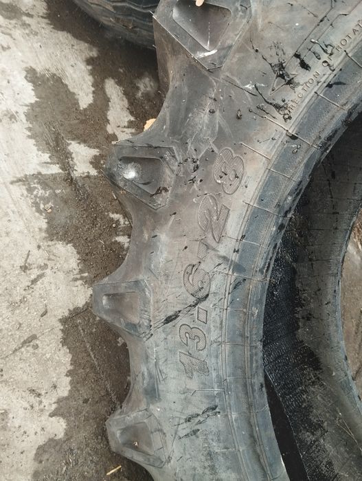Opony  13,6 R28  13.6R24 400/60r15.5