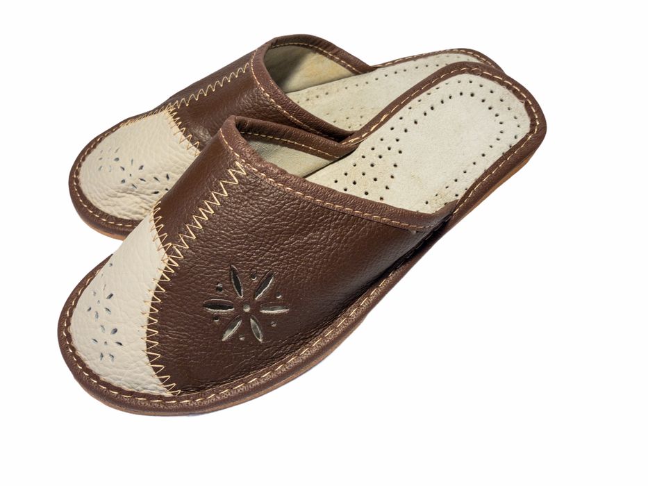 Тапки хатні