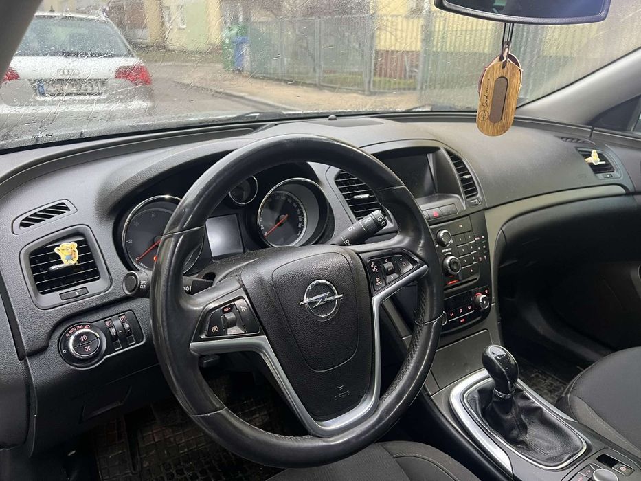 Opel Insignia Diesel warto drugi silnik nowy