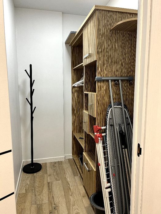 Подобово 1 к. квартира, центр, 6 спальих місць, посуточно Івано-Франкі