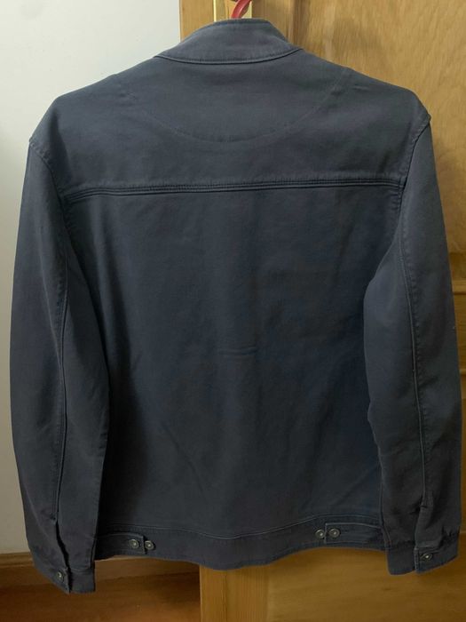 Casaco homem tamanha M, novo a estriar