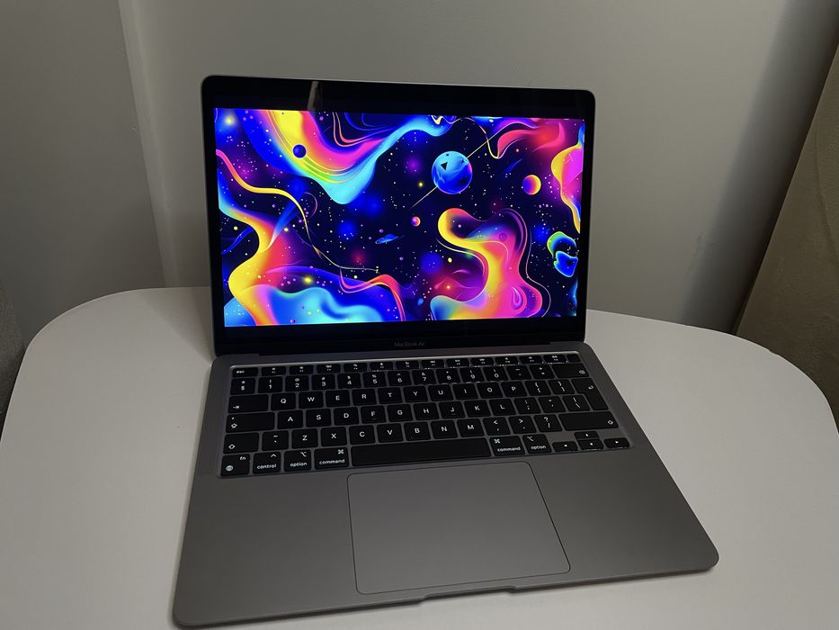 Macbook 13 Air M1 8GB 256GB Space Grey *ważna gwarancja*