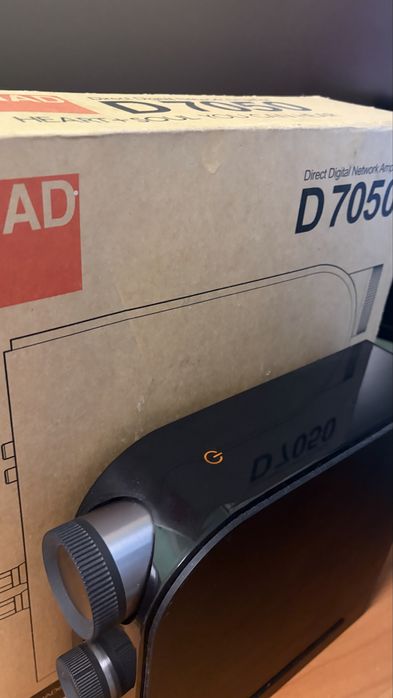 Усилитель NAD D 7050