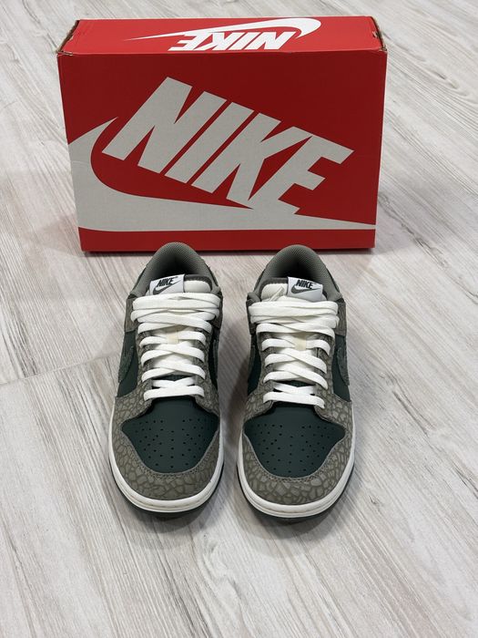 Nike Dunk Low