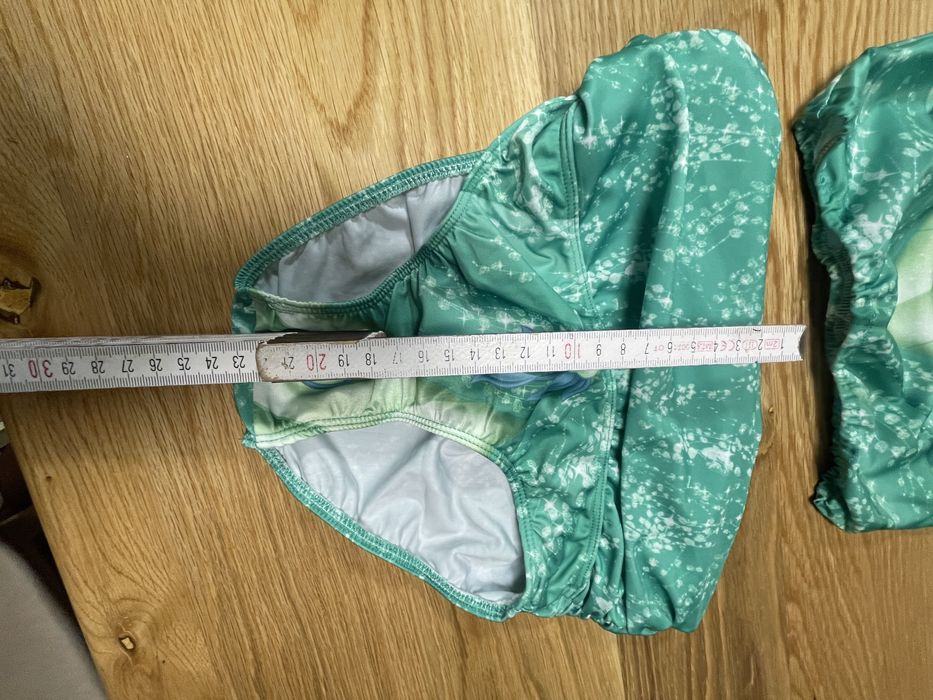 Strój kąpielowy 140 cm dla dziewczynki dwu częściowy zielony