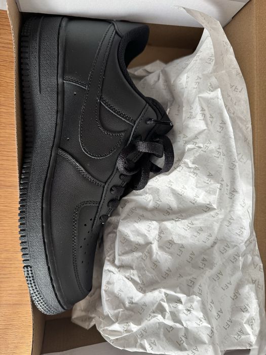Buty Nike Air Force 1 ‚07 czarne r.41
