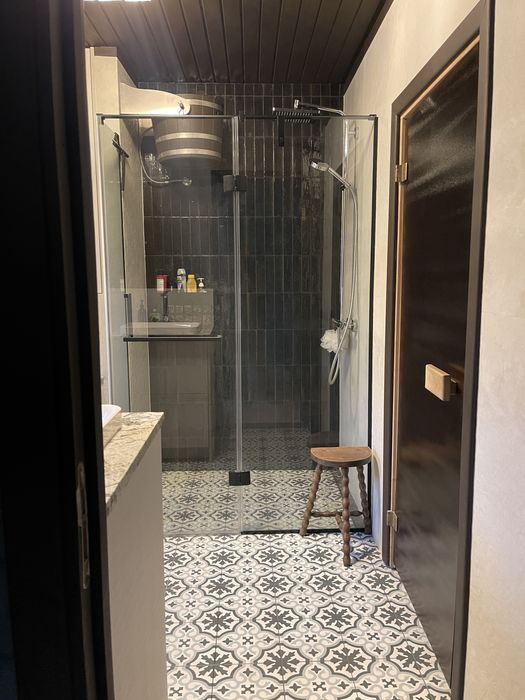 Енергонезалежний будинок, подобова оренда  біля Києва, сауна, більярд