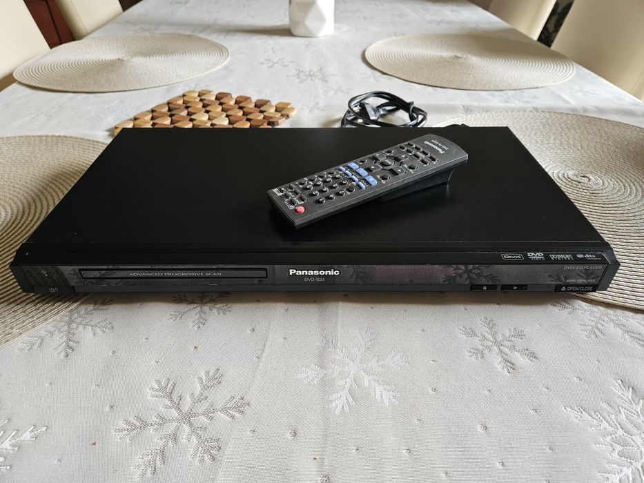 Odtwarzacz DVD Panasonic S33