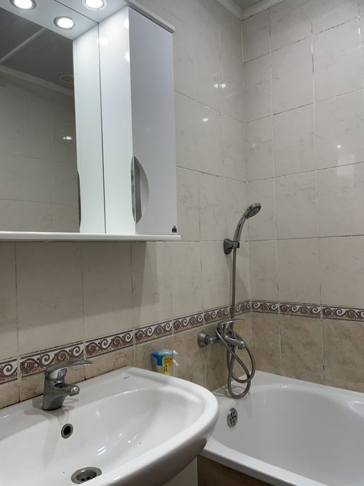 Продам 3 кімнатну квартиру в районі Глобала
