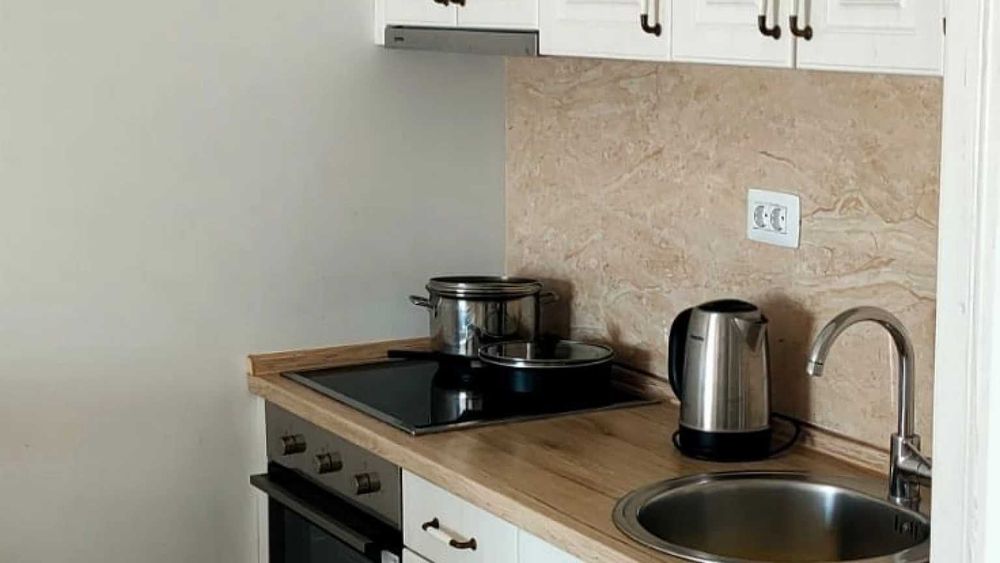 ТОП! Квартира на первой линии! в Черногории (Бар) бассейн 99 000 €