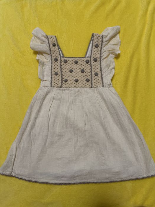 Продам речі zara 104/98