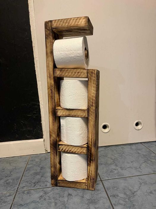 Stojak na papier toaletowy