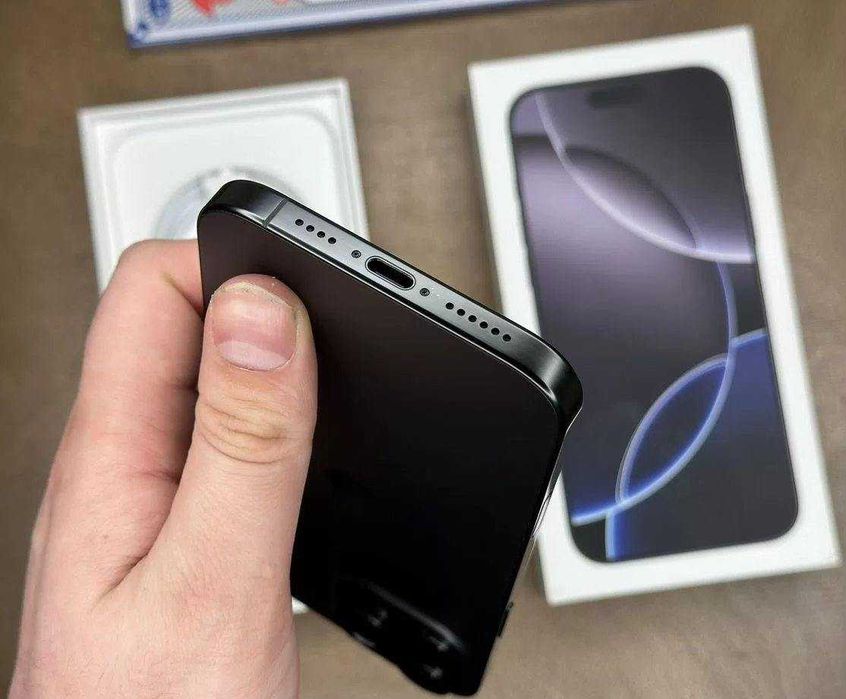 iPhone 16 Pro Max, 1 ТБ, SIM + eSIM