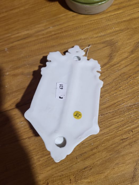 Porcelanowa kropielnica Maryja Matka Boża z dzieciątkiem Jezus