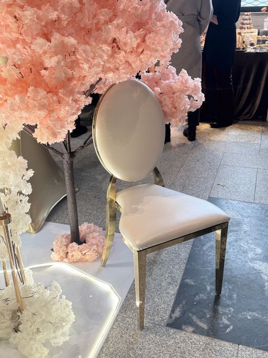 Krzesla wesele glamour wypożyczalnia krzeseł oback Dior premium