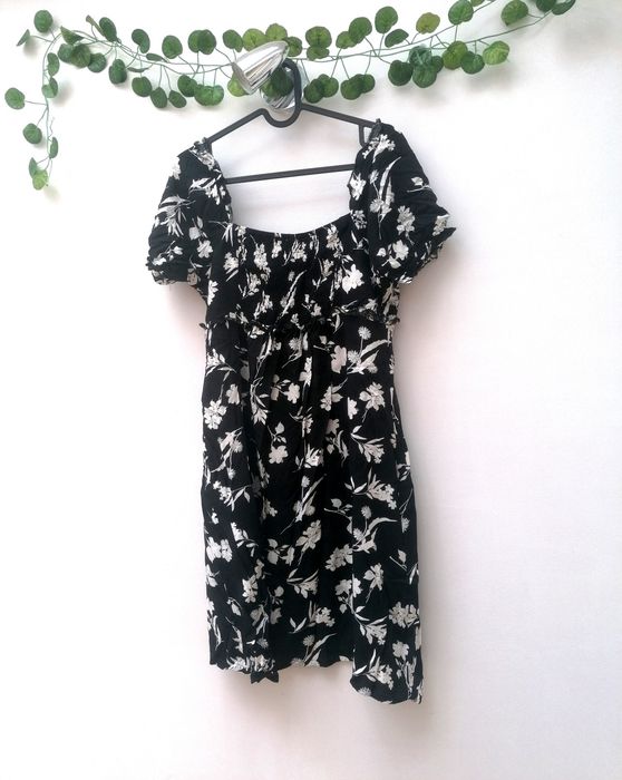 Vestido Preto Florido