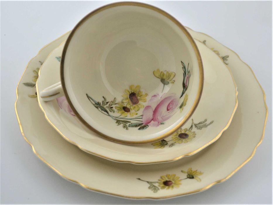 Zestaw śniadaniowy Thomas Ivory kwiaty Bavaria 1945r