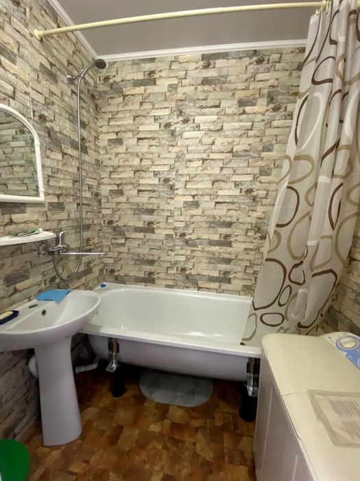 Оренда 2-х кімн. квартири 96 квартал