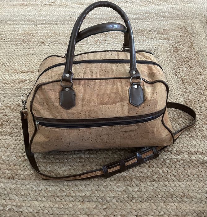 Conjunto saco + necessaire com pega em cortiça64584284535681121