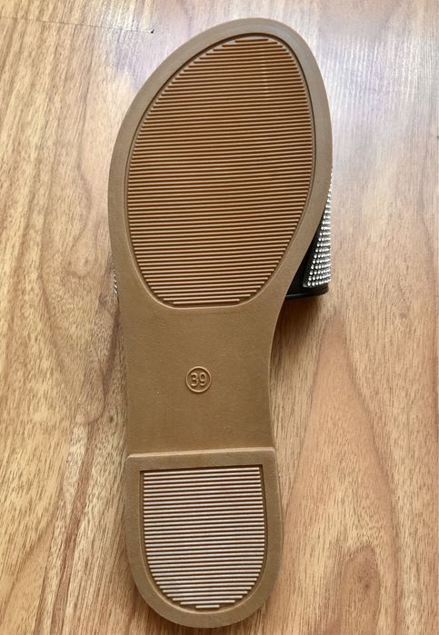 Нові шльопанці, 37-38 р