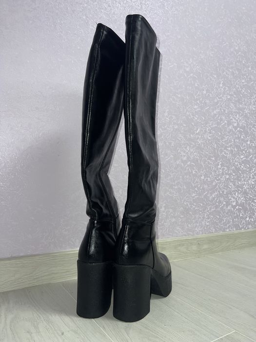 Ботфорти чоботи високі на платформі