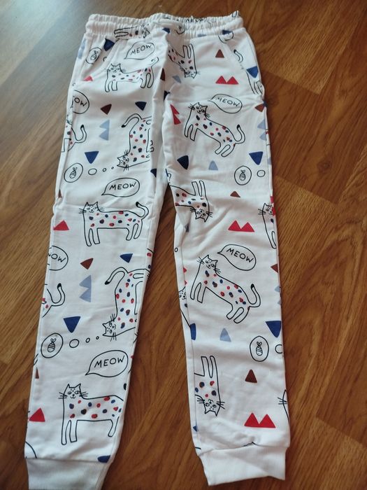 Нові  штани  спортивні 128рр дівчинка